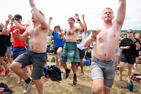Glastonbury 2023 – follow Friday’s action live! | Glastonbury 2023 9 Festival gym wear – shorts and kilts