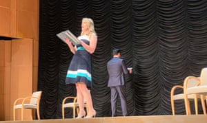 Kristy Swanson on stage with Dean Cain.