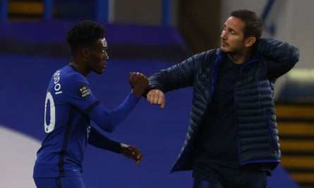 Frank Lampard Tells Callum Hudson Odoi To Work Harder For Chelsea Place Chelsea The Guardian