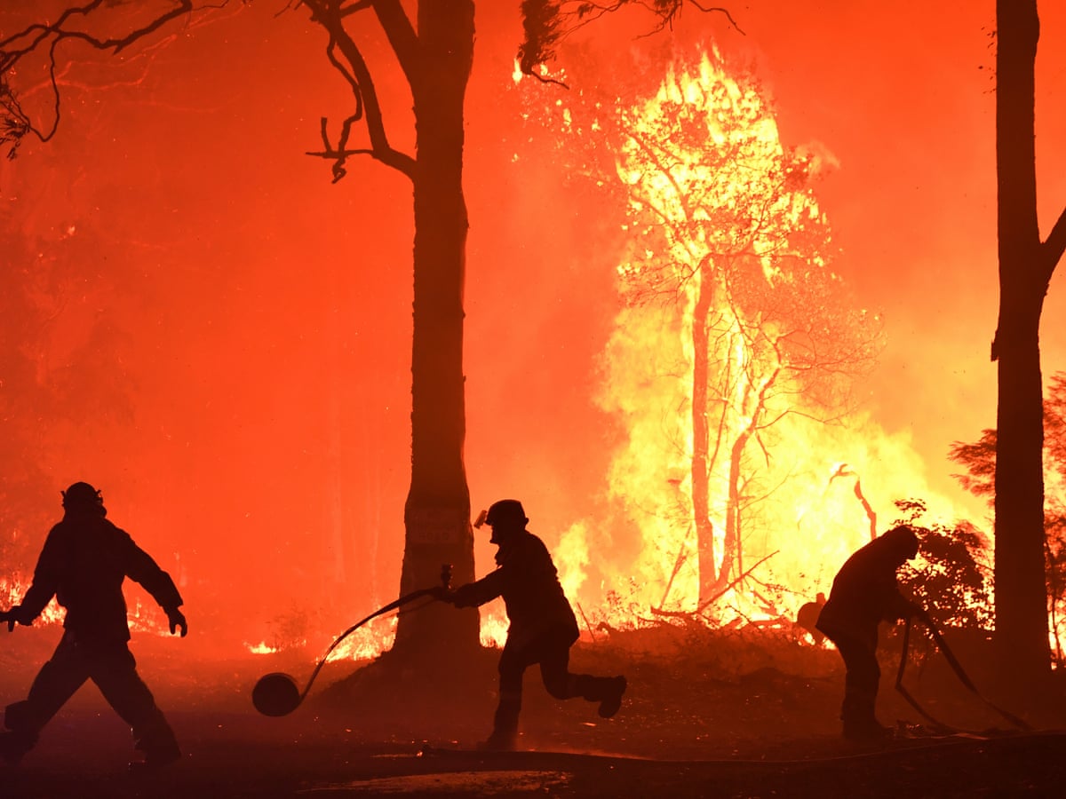 Summer S Bushfires Released More Carbon Dioxide Than Australia Does In A Year Bushfires The Guardian