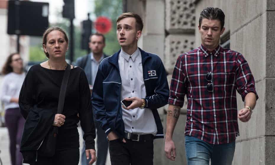 Charlie Alliston, 20 (centre), arrives at the Old Bailey in London