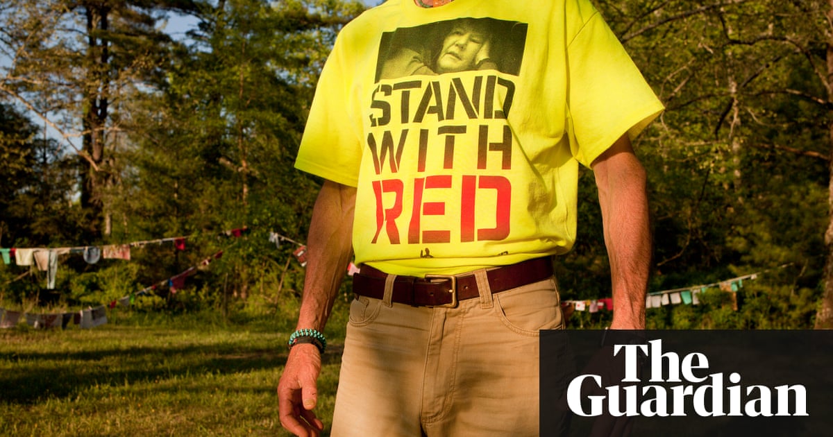 Tree-sitters put their lives in the balance to foil Appalachian pipeline | Environment | The Guardian