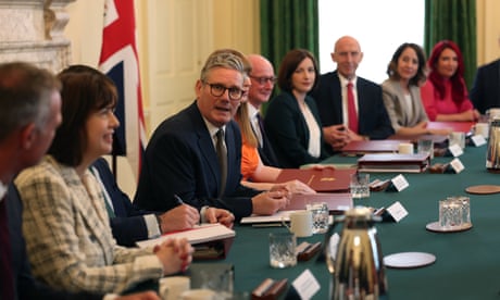 Keir Starmer chairing his first cabinet meeting