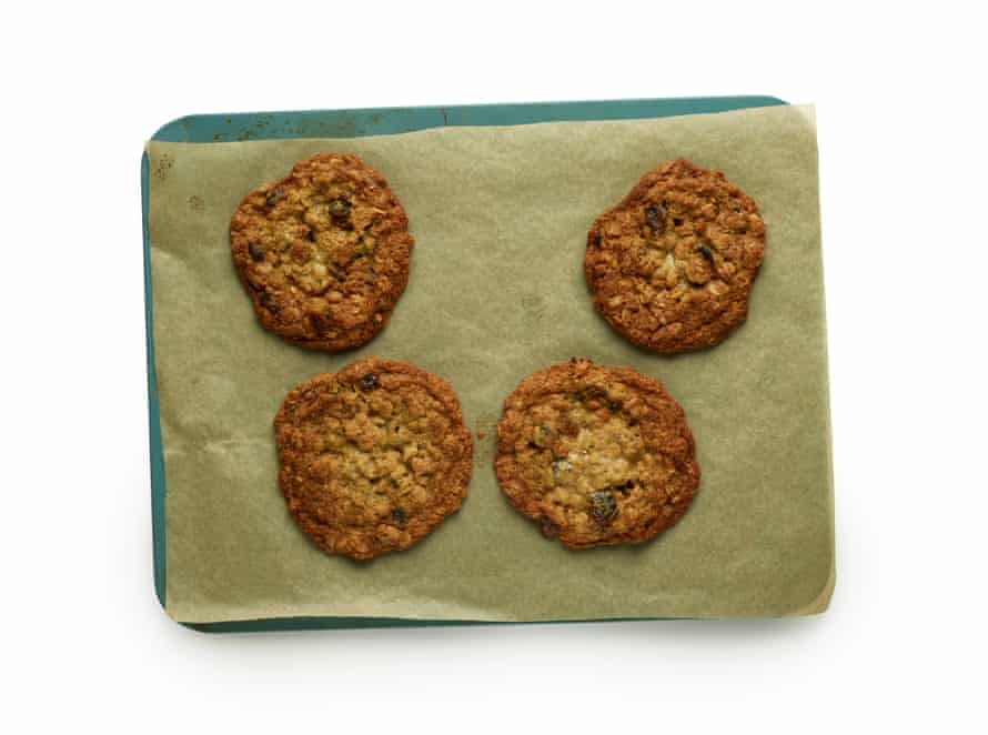 Felicity Cloake’s perfect oatmeal cookies, step 8. Leave to cool on the baking tray.