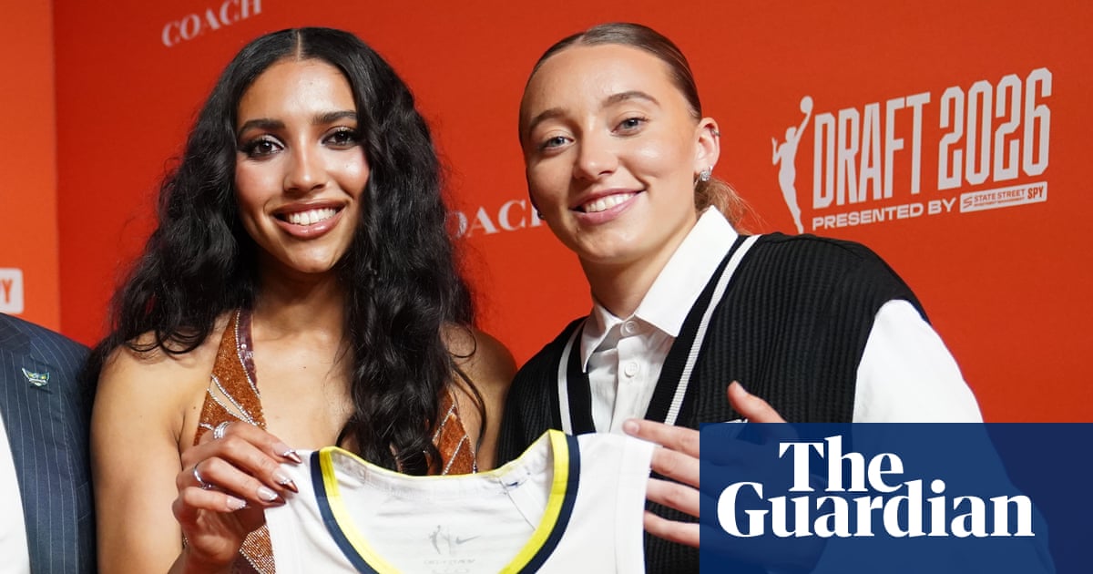 Paige Bueckers says relationship with Azzi Fudd ‘nobody’s business but our own’