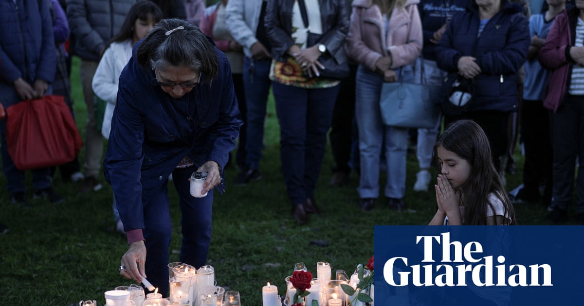 Shot Colombian presidential candidate needs miracle' to survive, wife says