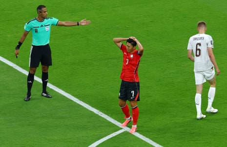 Son Heung-min misses a huge chance for Korea!