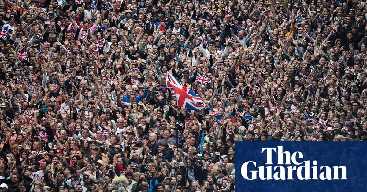 England and Wales population rises to record 59.5m