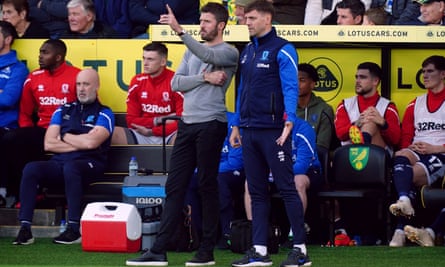 Jonathan Woodgate y Michael Carrick