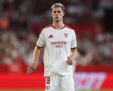 Robbie Ure is now a Sevilla player.