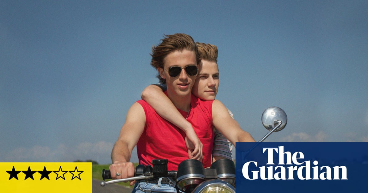 Summer of 85 review – François Ozons sunny, sad gay teen romance