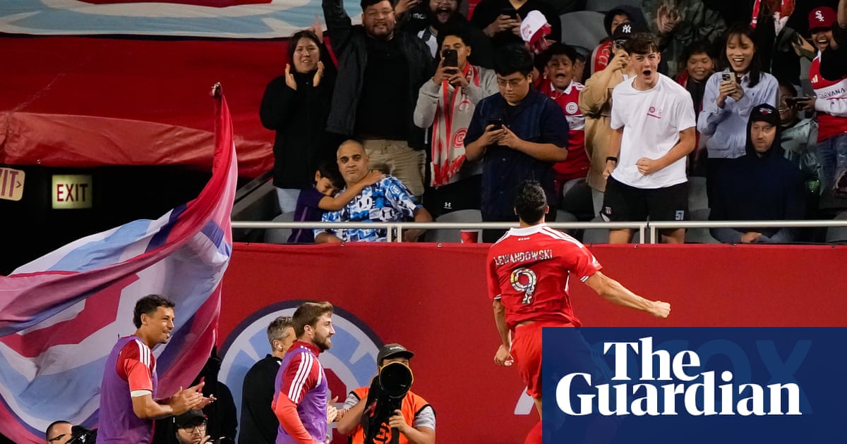 Robert Lewandowski strikes twice for Chicago Fire in MLS win over Charlotte