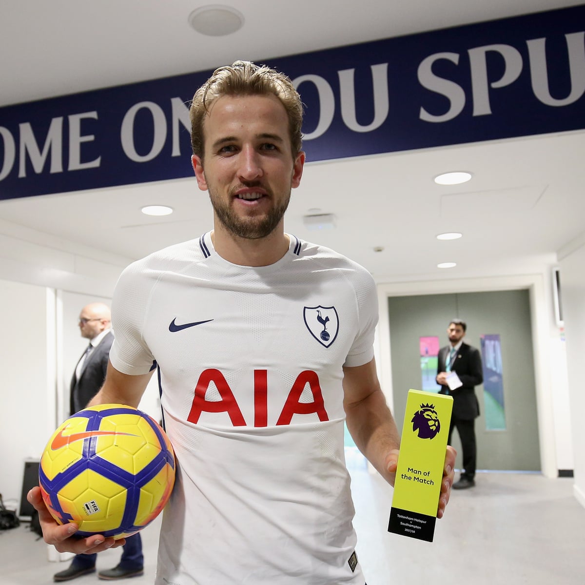 Football Transfer Rumours Gareth Bale Back To Spurs As Part Of Harry Kane Deal Transfer Window The Guardian