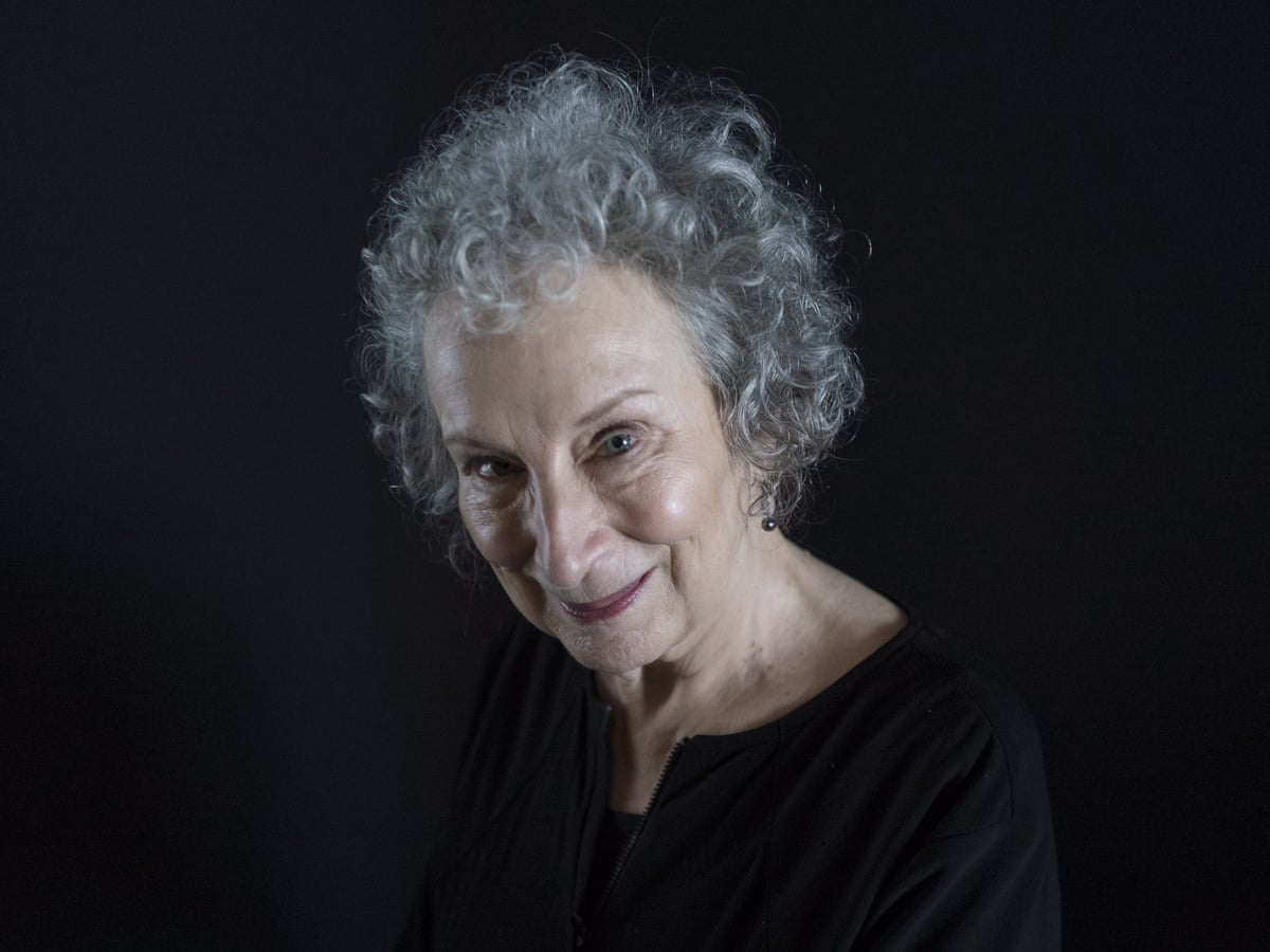 Margaret Atwood S Cat S Eye Is A Sharp Study Of A Very Female Torture Books The Guardian