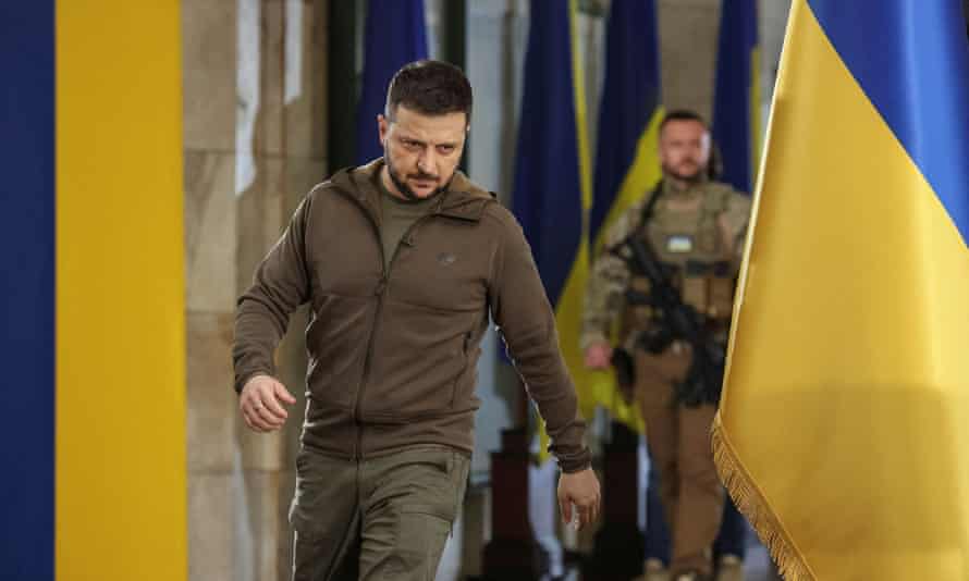 Volodymyr Zelenskiy arrives for a news conference at a metro station in Kyiv