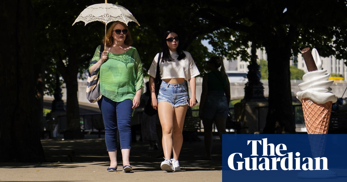 UK is no longer a cold country and must adapt to heat, say climate scientists