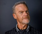 Stefan Dennis, il villain di Neighbours, si prepara a incantare il pubblico di Strictly con la sua nuova sfida da ballerino