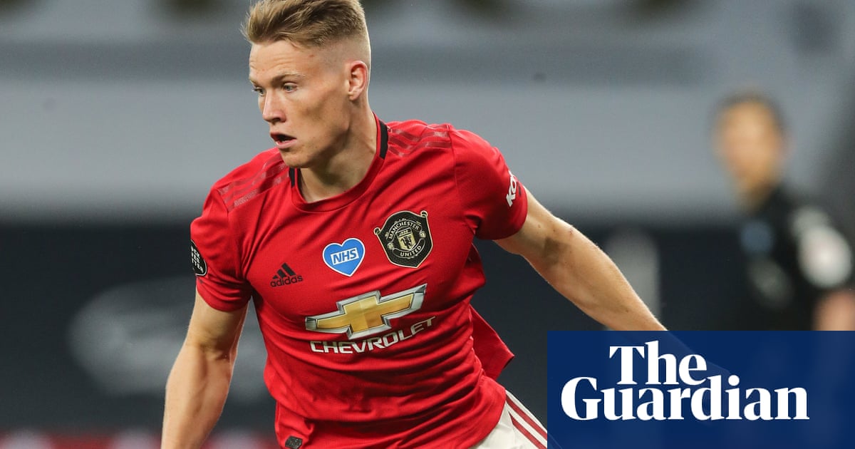 Scott McTominays tenacity and skill earn new deal at Manchester United
