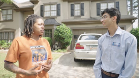 Ashwin Ramaswami speaking to a young voter