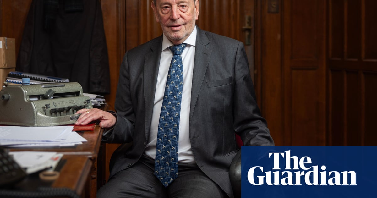 Blunkett urges ministers to use incredible sensitivity' in changing Send system in England