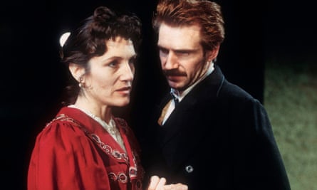 Walter with Ralph Fiennes in Ivanov at the Almeida Theatre, London, in 1997.