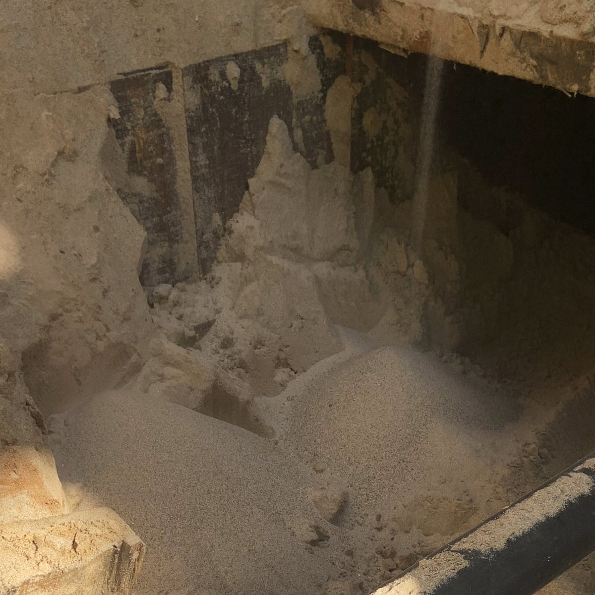 Most sophisticated tunnel in US history' discovered between Mexico and Arizona | US-Mexico border | The Guardian