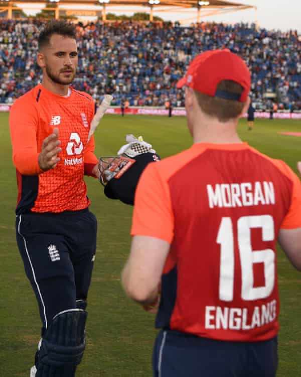 Eoin Morgan goes to congratulate Alex Hales after England beat India in Cardiff in July 2018