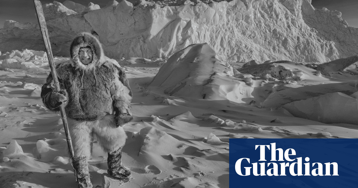 Paw patrol: the majestic sled dogs of the Arctic â in pictures | Art and design | The Guardian