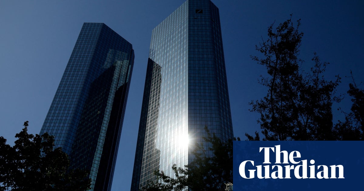 Deutsche Bank HQ in Frankfurt raided over suspected money laundering