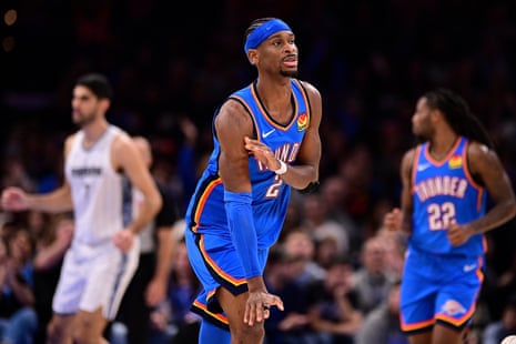 شاي جيلجيوس ألكسندر وأوكلاهوما سيتي ينافسان ليصبحا أول بطل دوري يتكرر منذ أن فاز جولدن ستايت ووريورز ثلاث مرات متتالية بين عامي 2017 و2019.