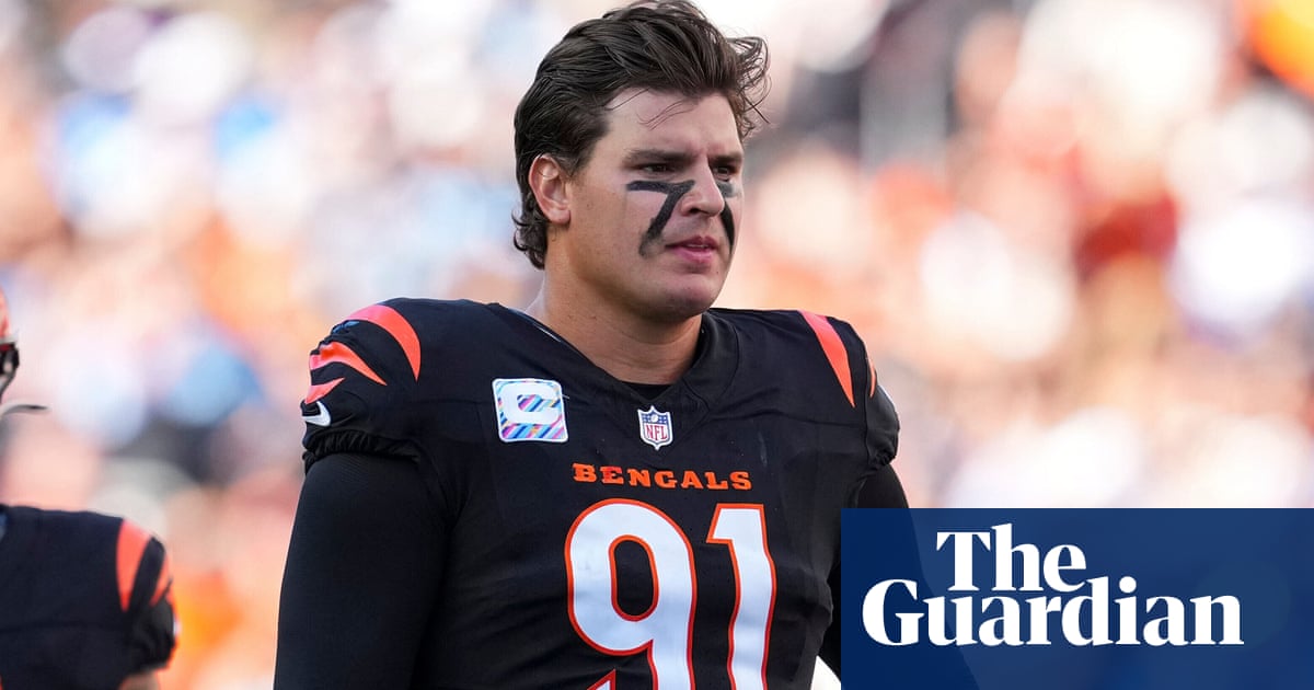 Ravens reportedly agree $112m deal with Hendrickson after backing out of Crosby trade