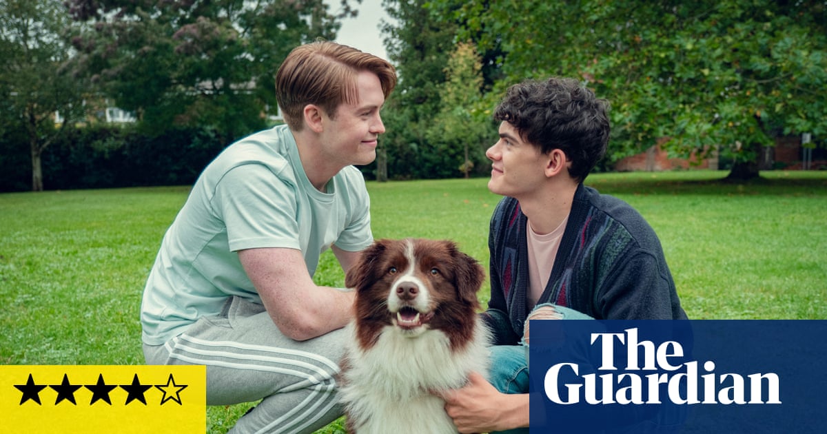 Heartstopper season three review - the sex scenes are handled as delicately as fine china