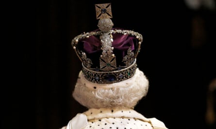 The Queen wearing the imperial state crown in 2015. 