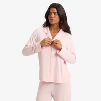 Cozy earth review: i tested the buzzy bedding and sleepwear brand. Here are its best, most comfy pieces | life and style 1000