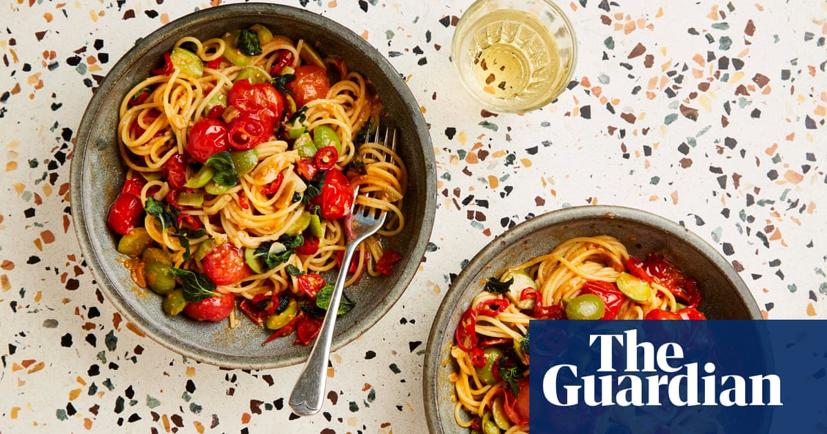 Yotam Ottolenghi’s 15-minute lunches – recipes
