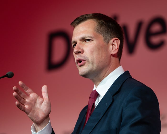 Robert Jenrick says questions about £5m donation to Farage are legitimate