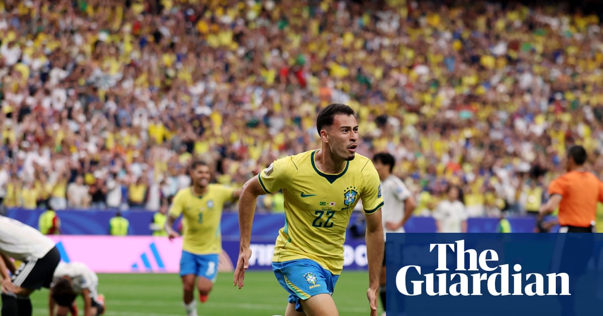 Brazil into last 16 as Martinelli strikes in stoppage time to break Japan hearts