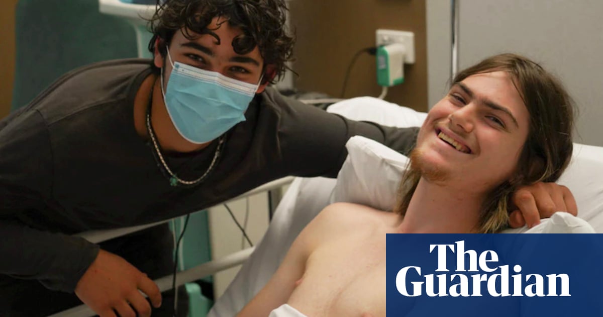 Teenager saves best mate bitten by shark off Western Australia’s Mistaken Island