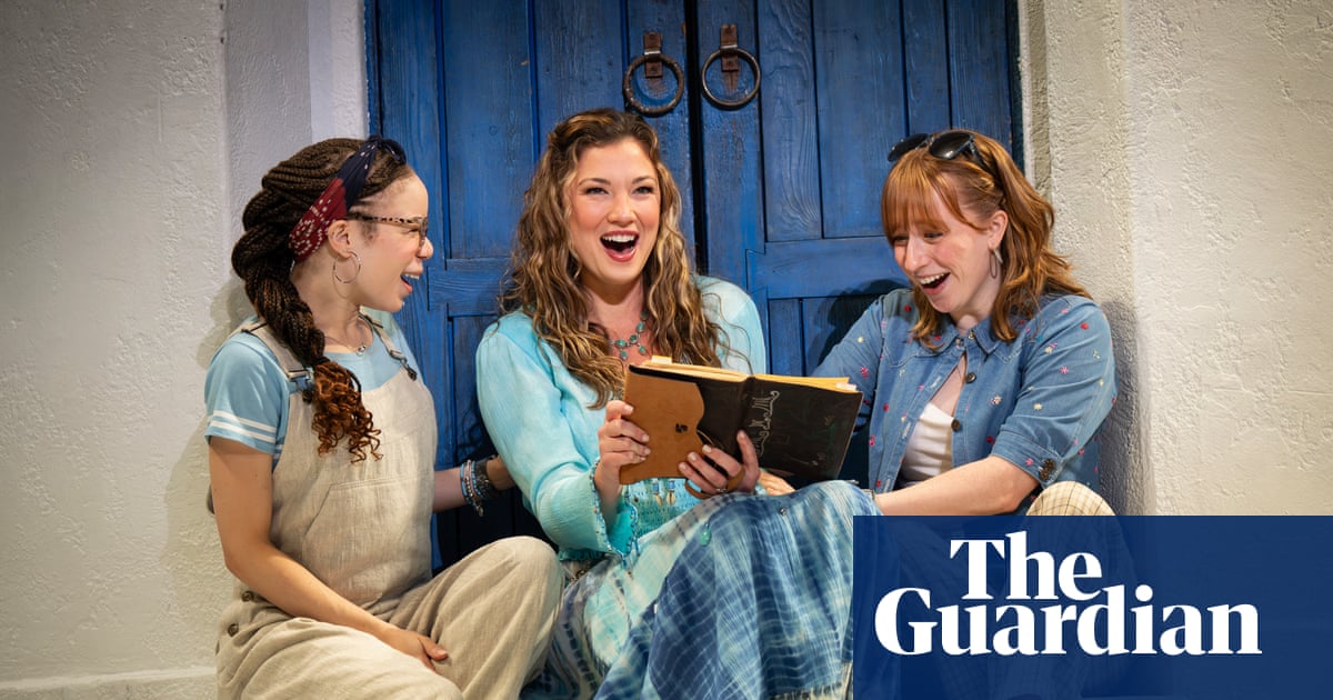 Aquí Vamos Otra Vez: El Atractivo Duradero de Mamma Mia! | Broadway Aquí Vamos Otra Vez: El Atractivo Duradero de Mamma Mia! | Broadway