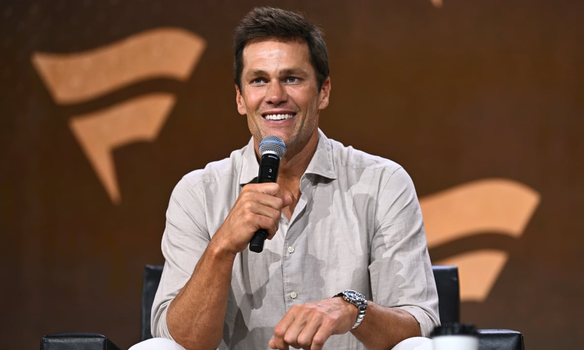 NFL places restrictions on Tom Brady before broadcasting role with Fox | NFL | The Guardian