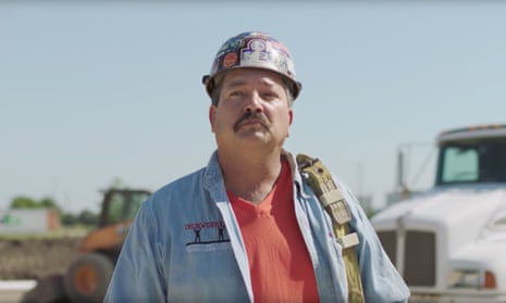 Randy Bryce, the ironworker who’s self-aware enough to have the Twitter handle @Ironstache.