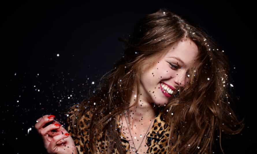 Glitter hair