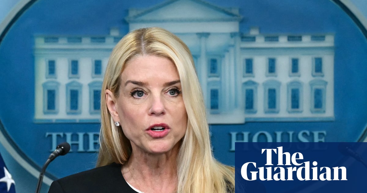 DoJ drops charges against Utah doctor accused of destroying Covid vaccines | Trump administration DoJ drops charges against Utah doctor accused of destroying Covid vaccines | Trump administration