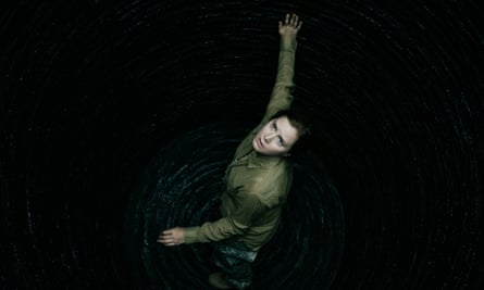 Amy Adams in sci-fi drama Arrival.