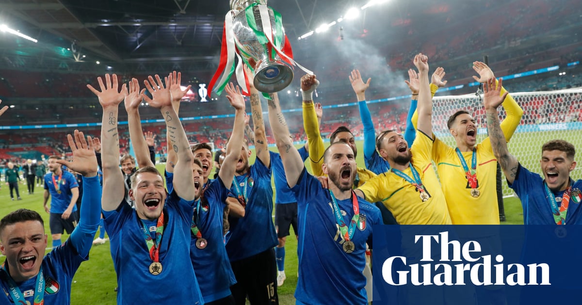 Italy spoil England’s homecoming party: Euro 2020 final – in pictures