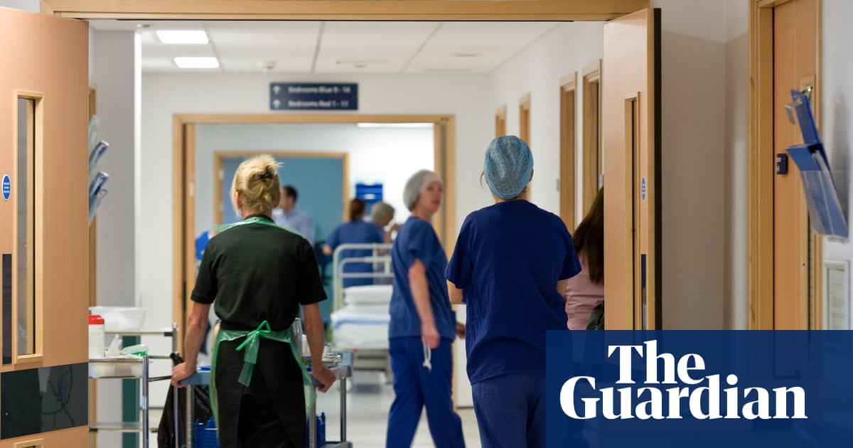 NHS failing to cut waiting times as promised in recovery plan, report warns