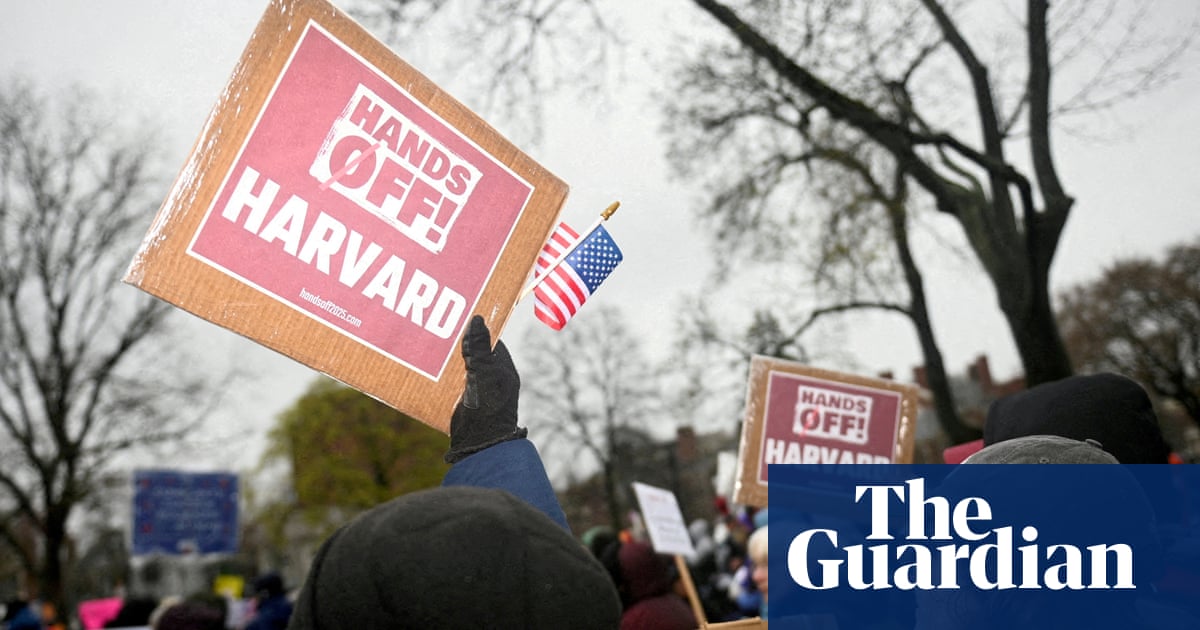 www.theguardian.com