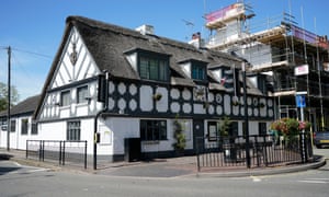 The crown and anchor in stone, Staffordshire