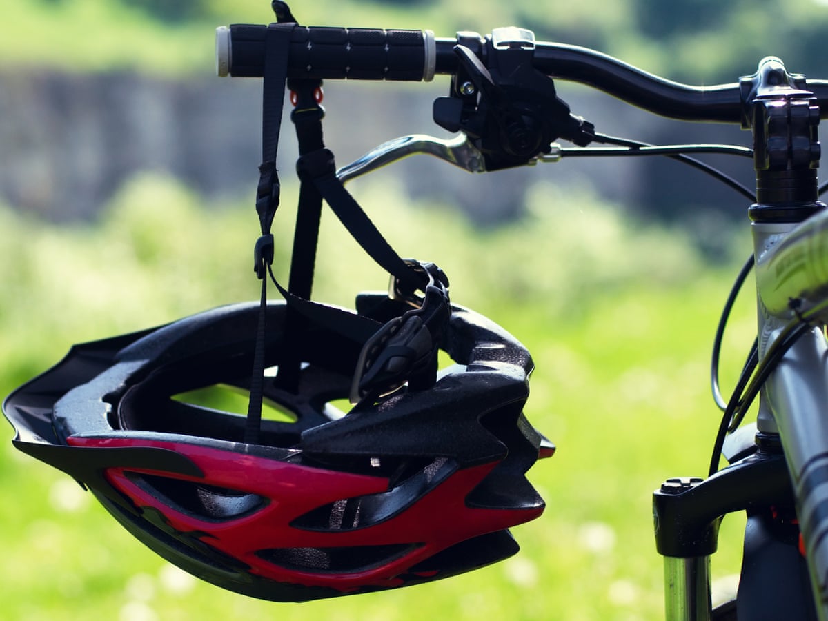 The Big Bike Helmet Debate You Don T Make It Safe By Forcing Cyclists To Dress For Urban Warfare Life And Style The Guardian