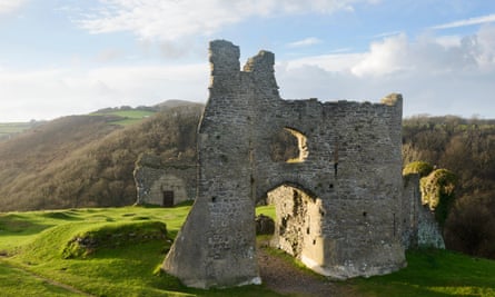 Pennard Castle on the Gower peninsula, Wales, UK.
